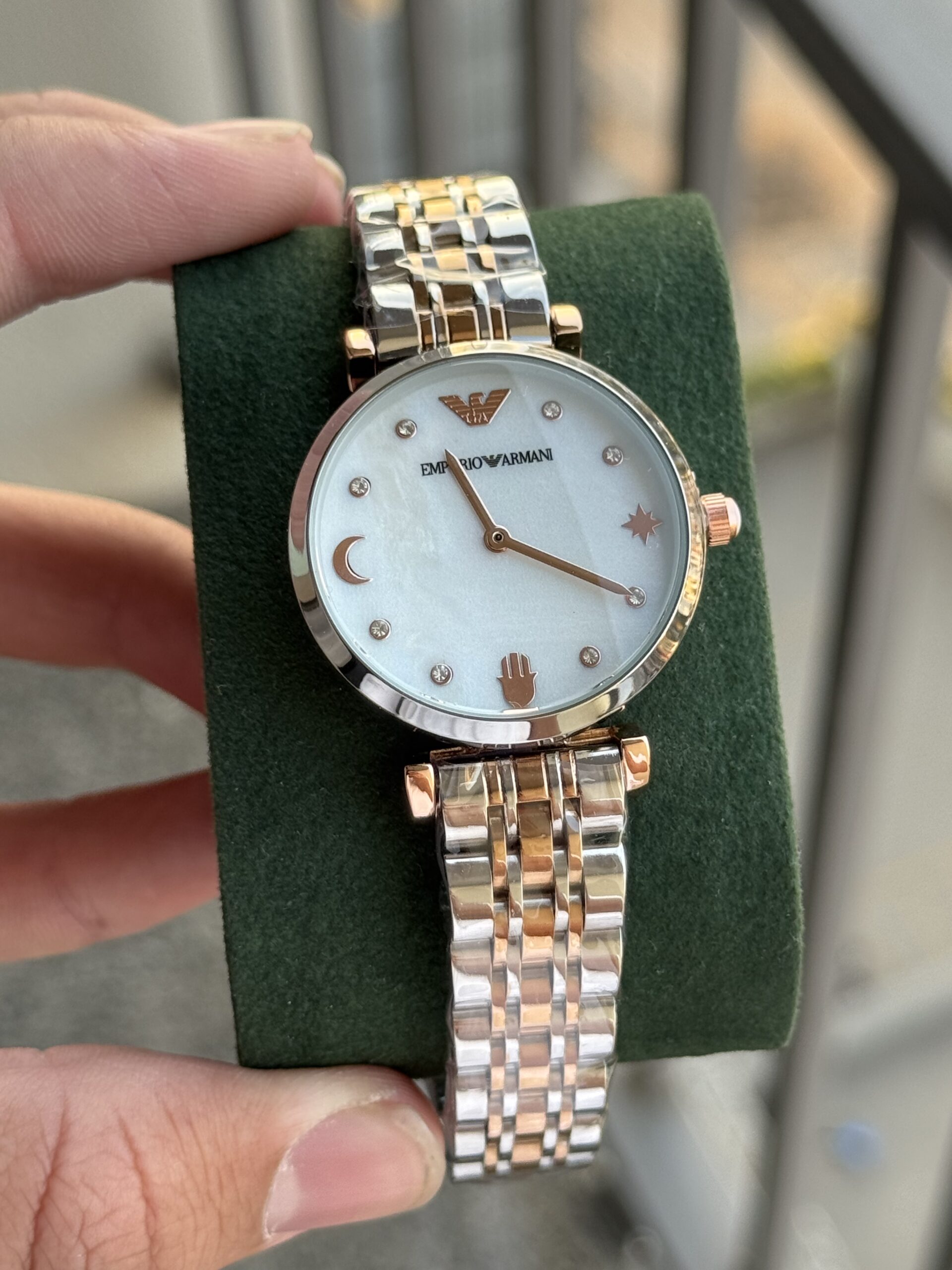 IMG_8437 Ar-7738 - Image 1