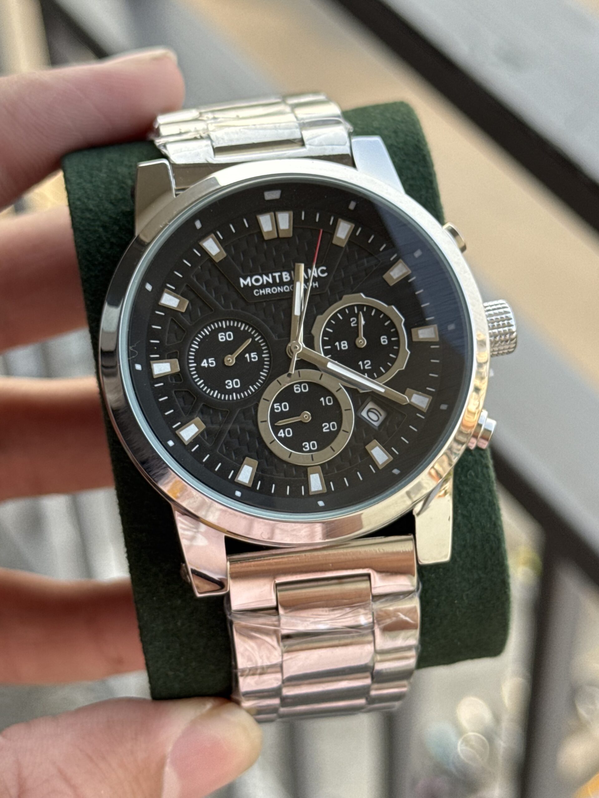 IMG_8571 Mb-4672 - Image 1