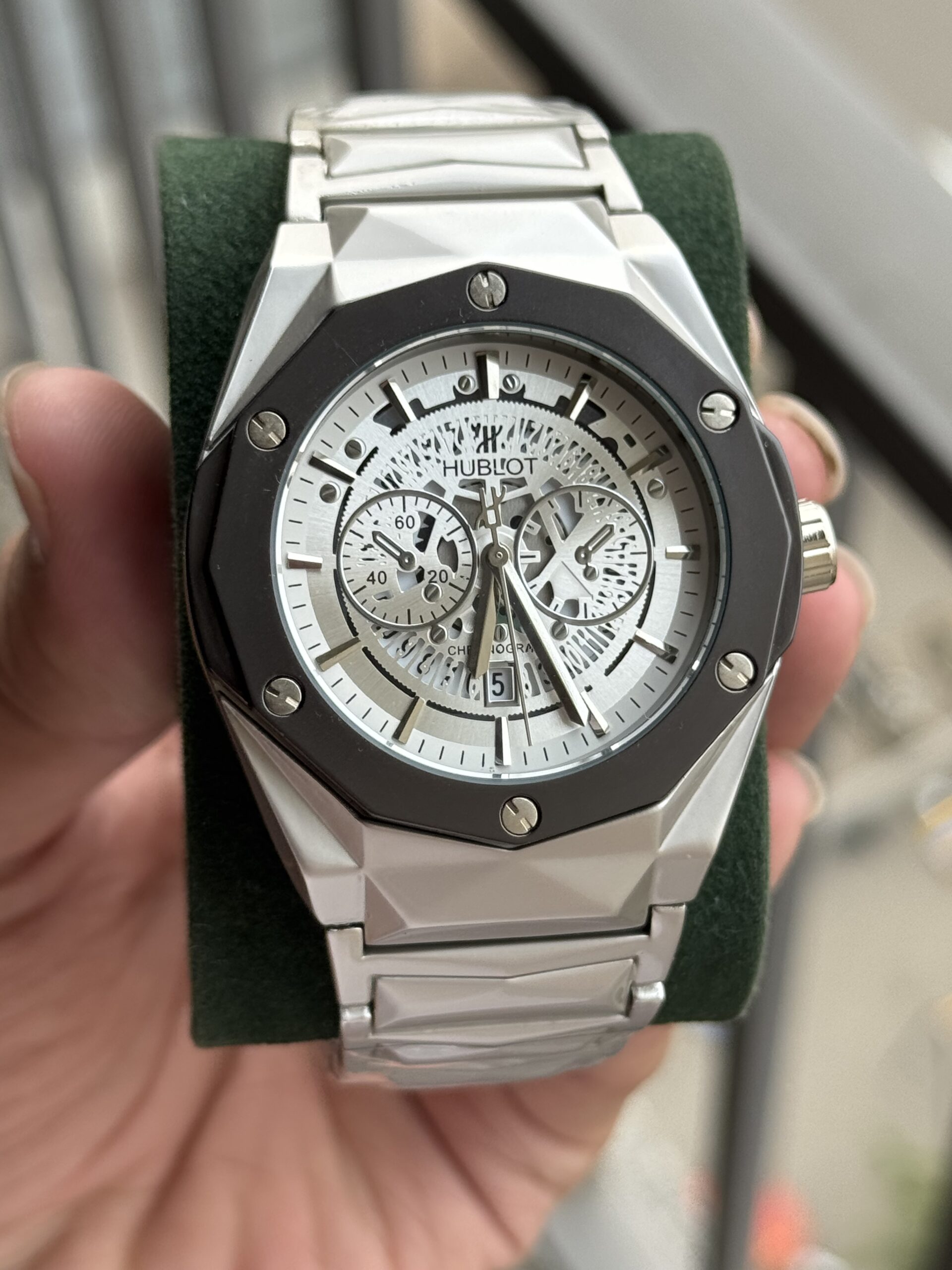 IMG_8901 Hb-8900 - Image 1